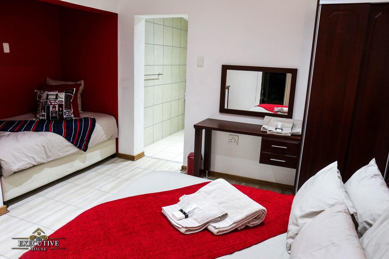 The Executive House Bed & Breakfast Newcastle