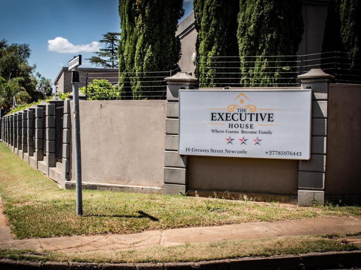 The Executive House *
